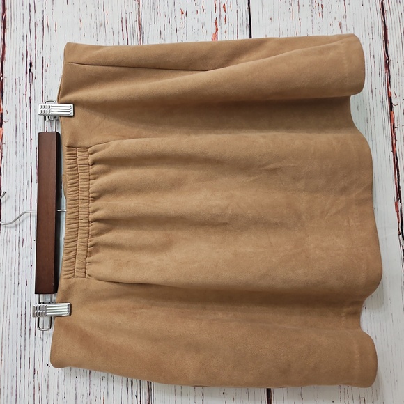 WILD fable Brown Faux Suede Button Front Button Mini Skirt Size XXL - Picture 3 of 8